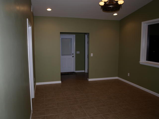 Dinning Room_0867.JPG