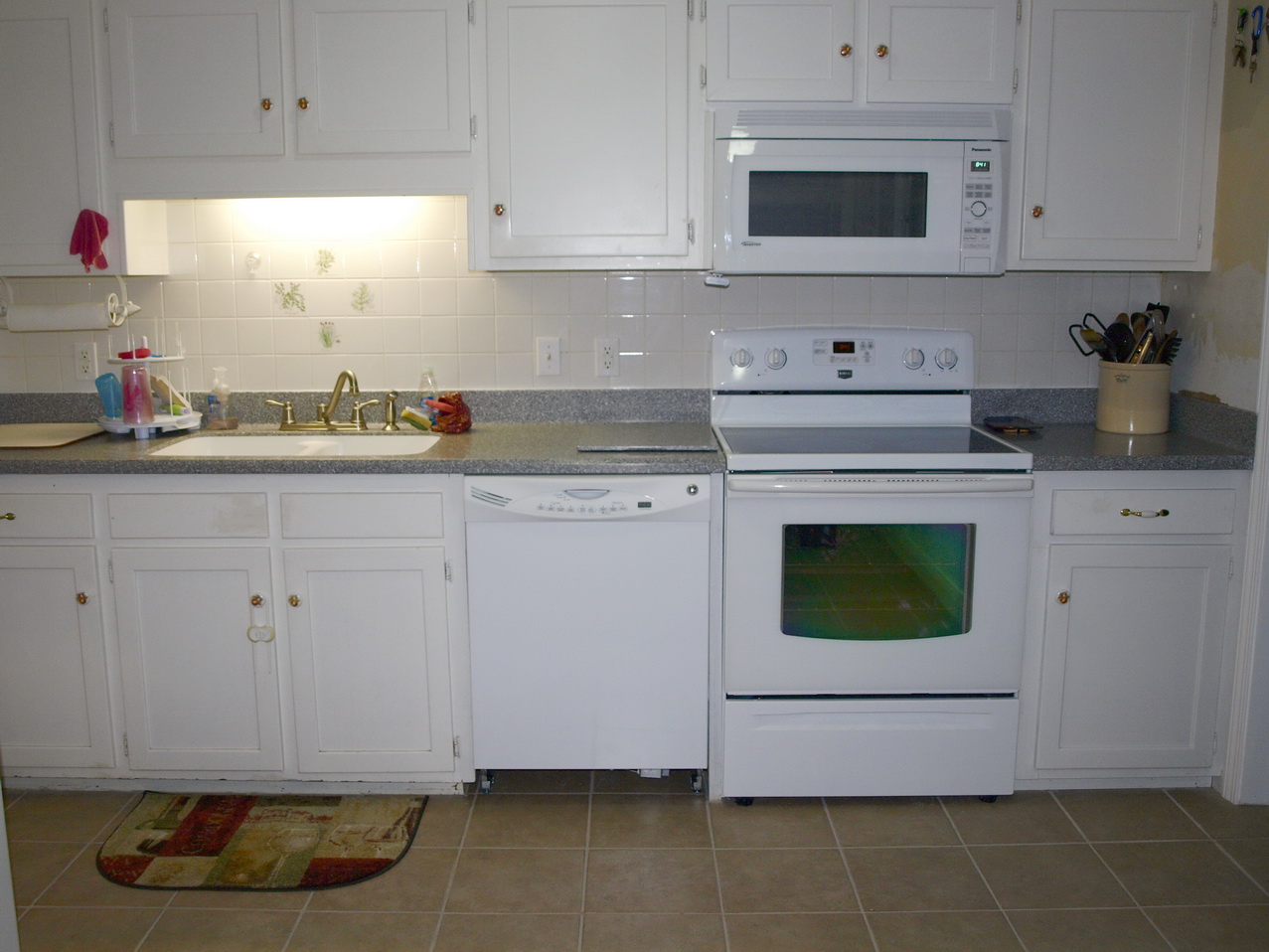 Kitchen_0758.JPG