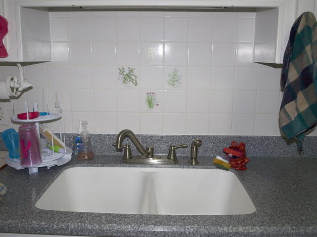 Kitchen_0761.JPG