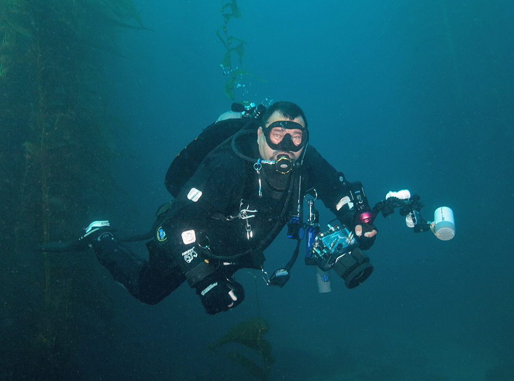 Craig diving in kelp