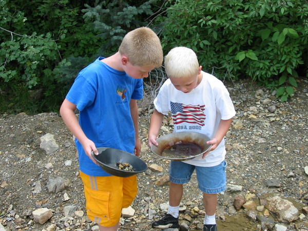 Cousins Isaac and Jstin panning for gold (really)