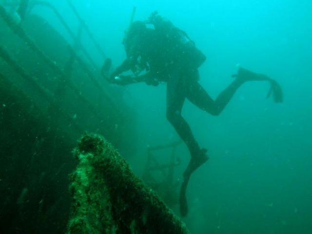 D2D divers explore one of the fine wrecks