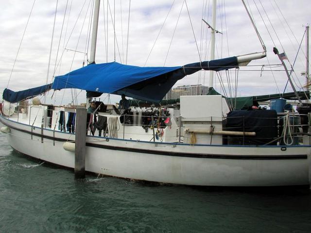 The Pirate's Lady at dock in Miami