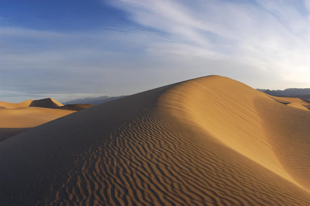 32  Ripples in the Sand