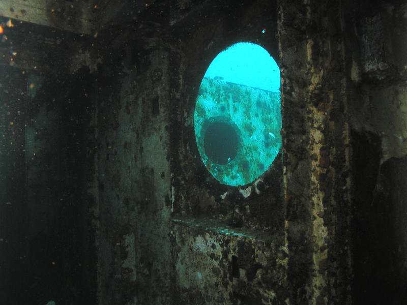 Black Bart porthole in a hole