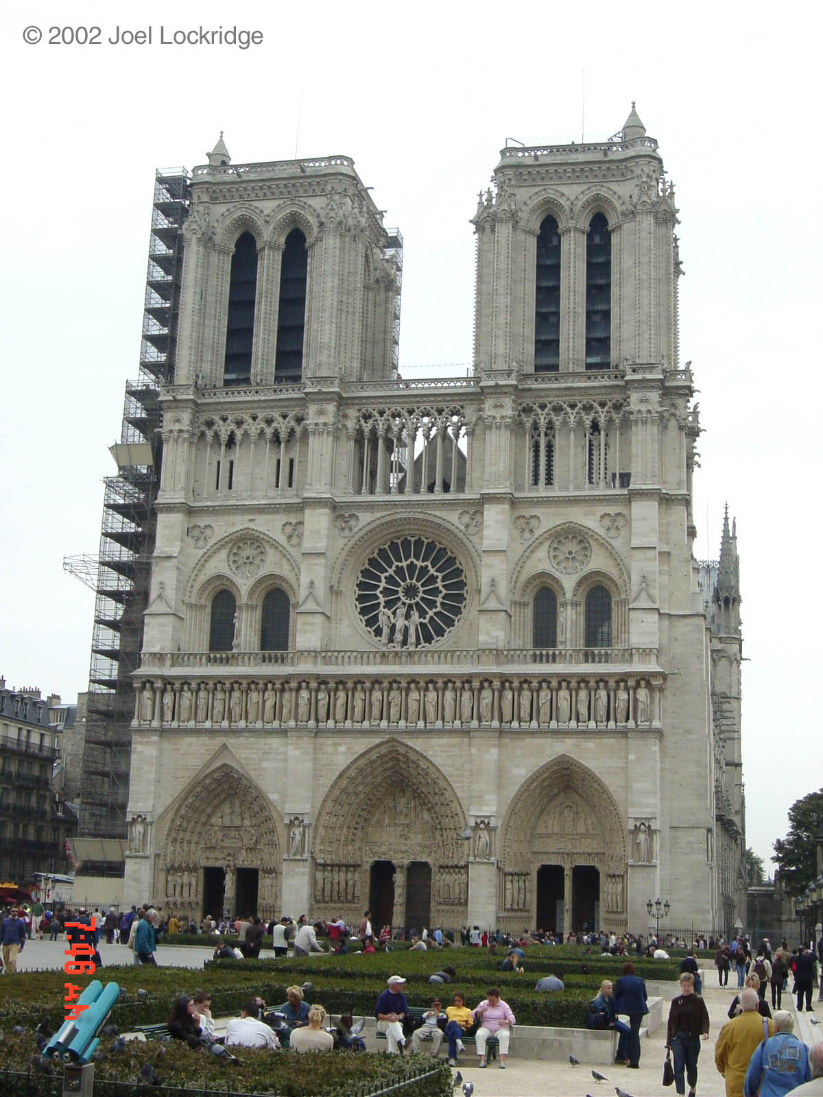 parisnotredame01