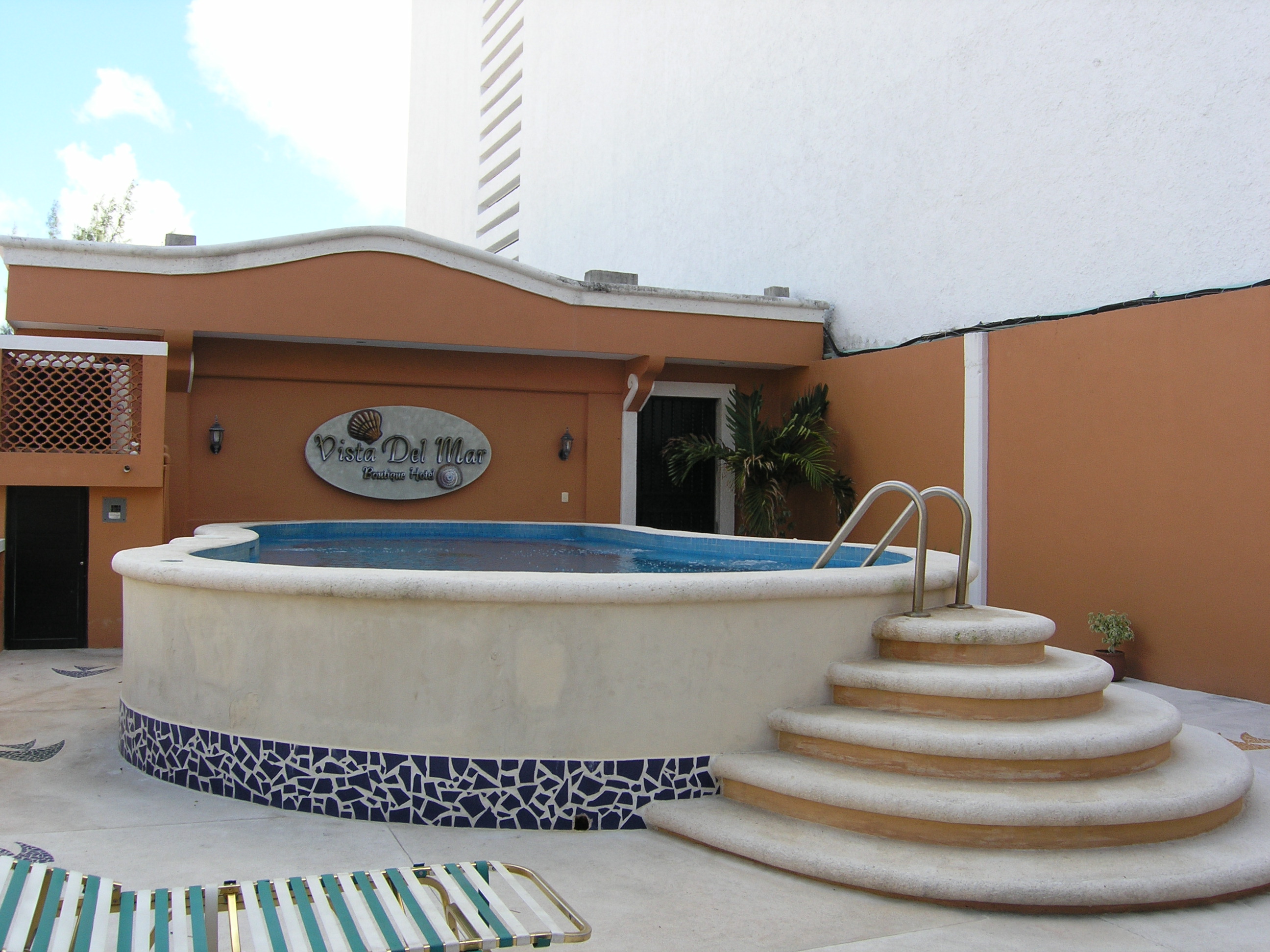 Hotel Vista Del Mar's pool