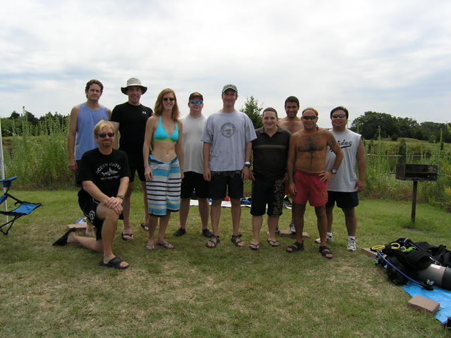 Here's the gang. I think I remember everyone's name. (from left to right) Bill on a knee, Jay behind him, Bruce, Angie, Ben, And