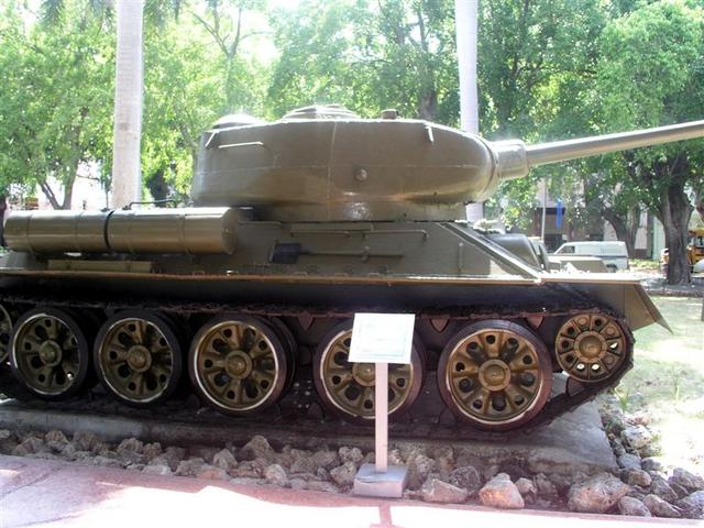 Museo de la revolucion tank 2